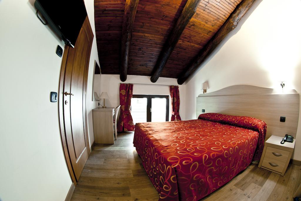 Agriturismo Cascina del Vai Cairo Montenotte Exterior foto