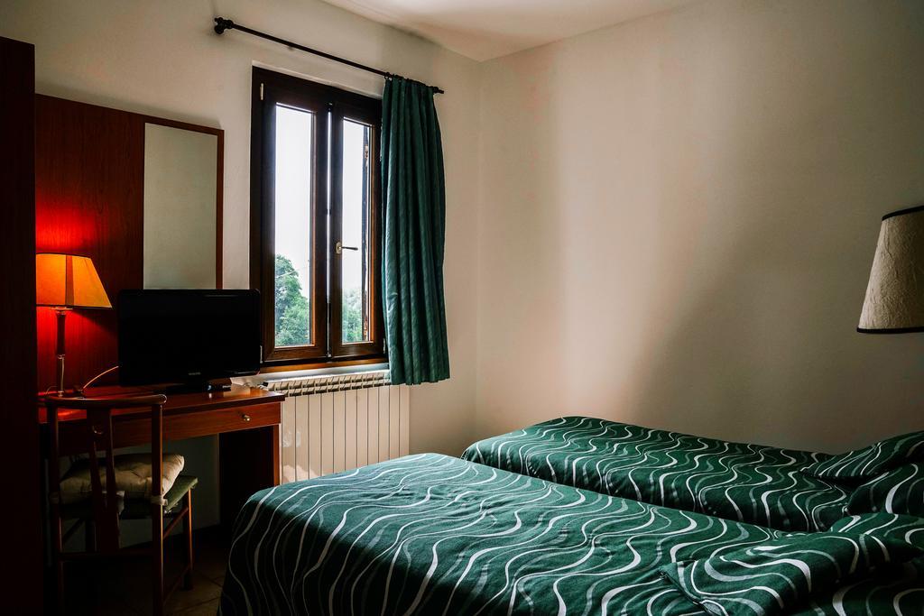 Agriturismo Cascina del Vai Cairo Montenotte Exterior foto