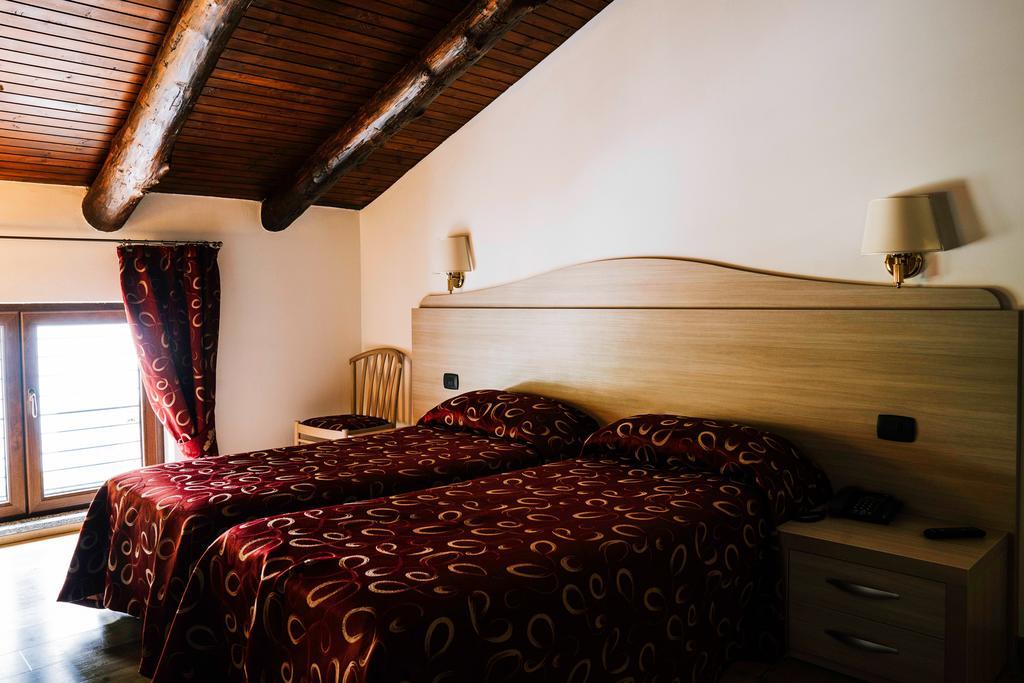 Agriturismo Cascina del Vai Cairo Montenotte Exterior foto